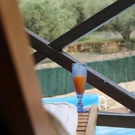 Oda ve Kahvaltı Casa Da Aldeia Da Avo Valpaços