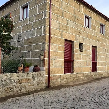 Casa Da Aldeia Da Avo Nocleg ze śniadaniem