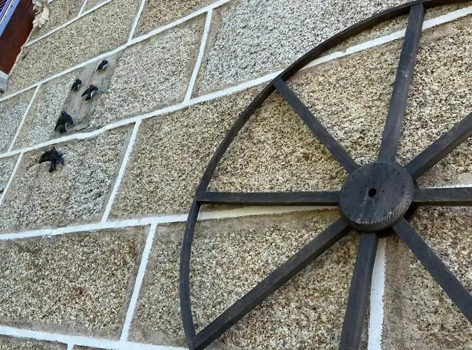 Casa Da Aldeia Da Avo 4*